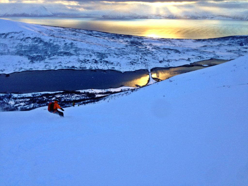 Snowboard Lyngen Alps Norvegia 