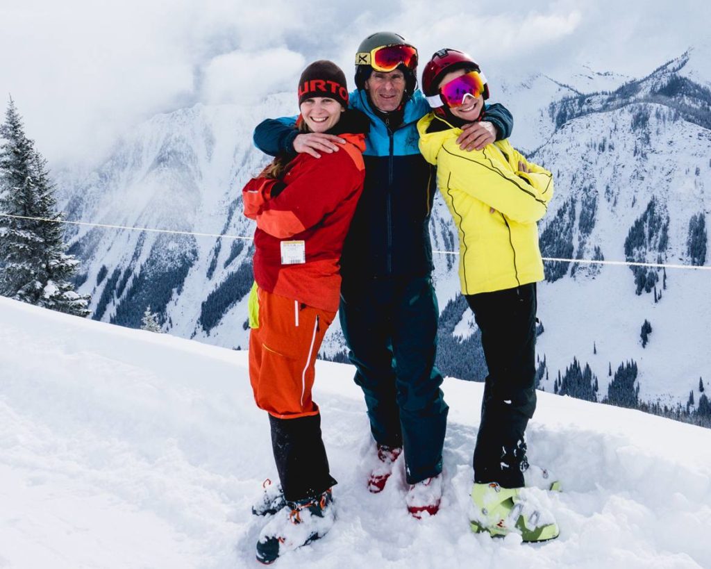 viaggi sport sci canada ragazze viaggio