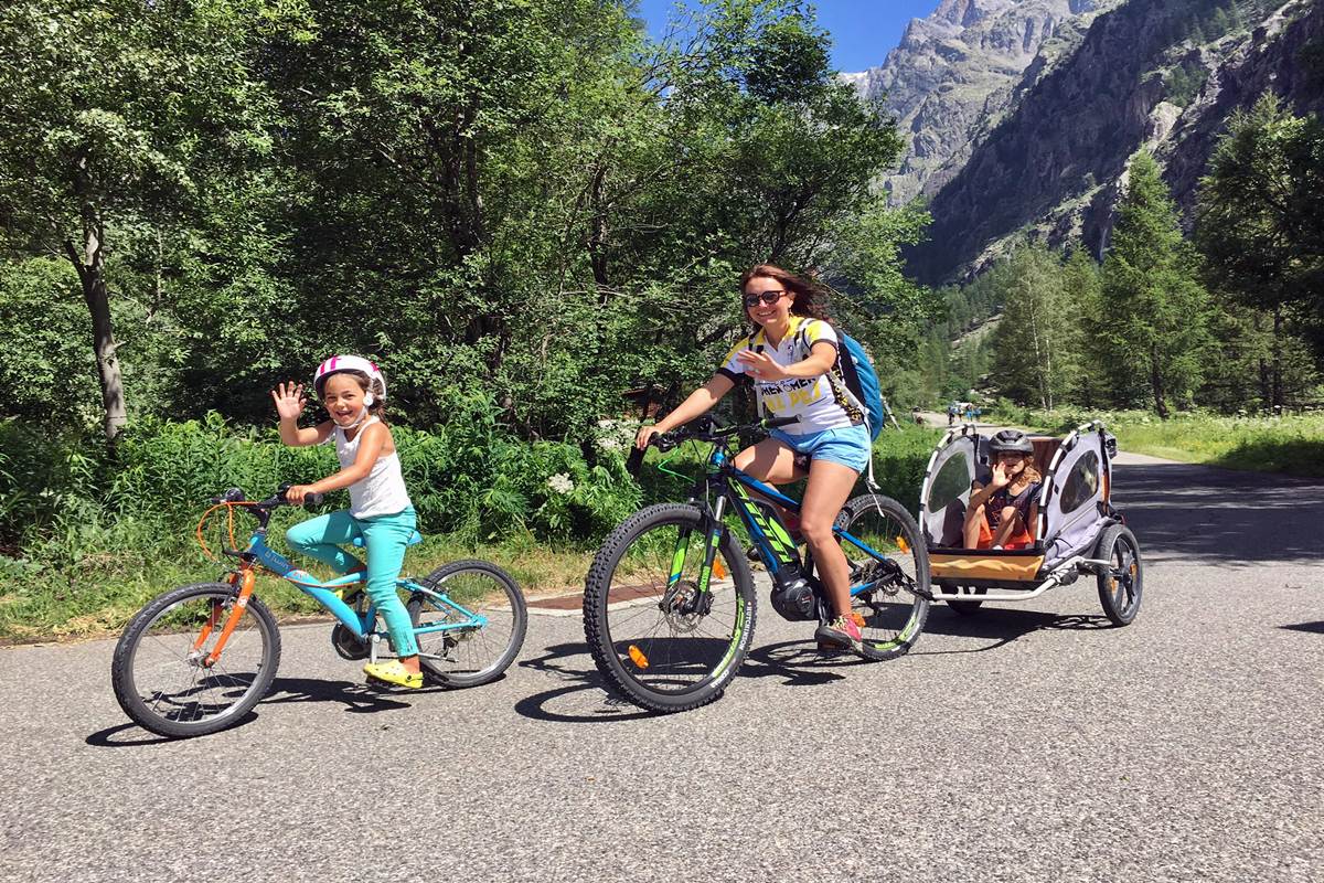 viaggi sport dolomiti paganella bike famiglie mountain bike vacanza attiva