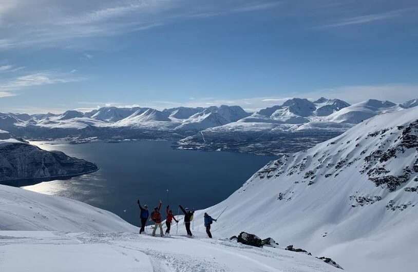 Sci Snowboard Scialpinismo Norvegia Tromso Lyngen Alps Fiordi Mare Splitoboard